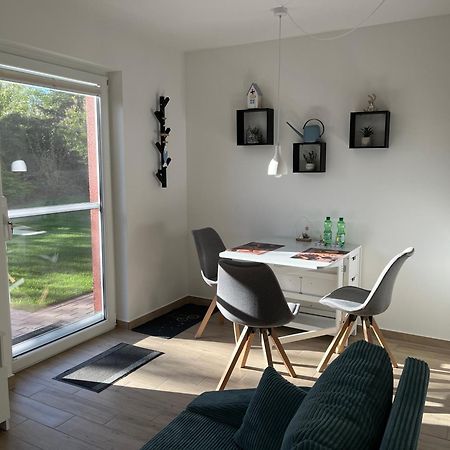 Neu Sanierte Wohnung Fuer 2-4 P Eschwege Exterior foto