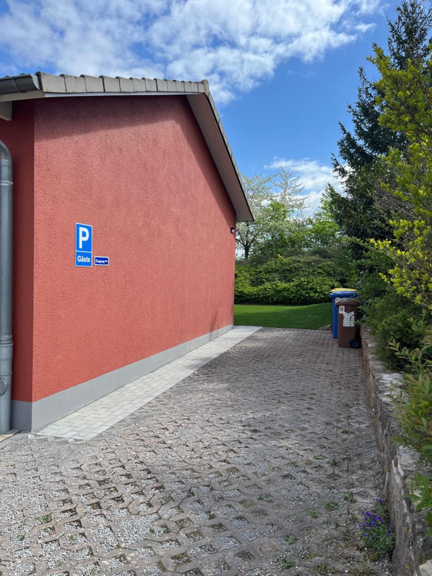 Neu Sanierte Wohnung Fuer 2-4 P Eschwege Exterior foto